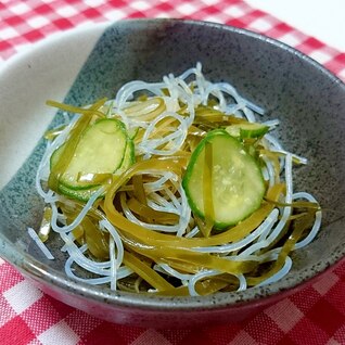 春雨とすき昆布の酢の物